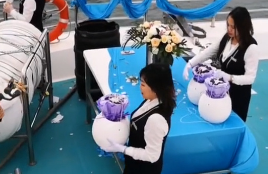 把亲人的骨灰撒在河里的讲究-2